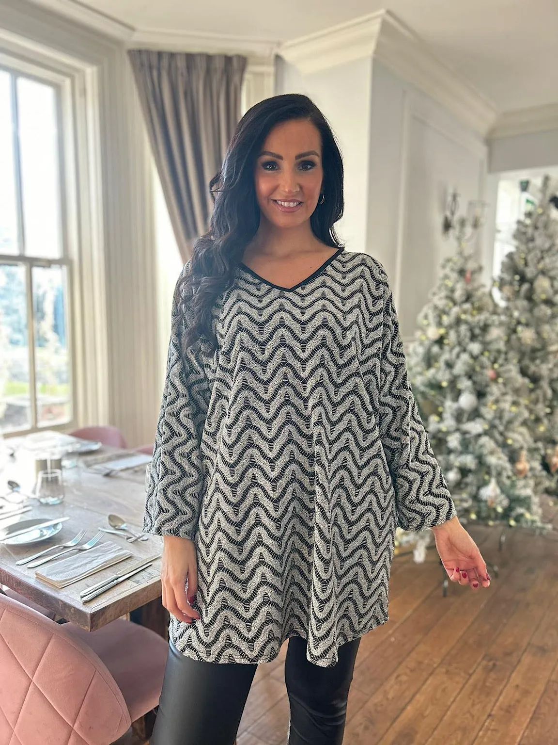 Black Lurex Wave Pattern Tunic Winter