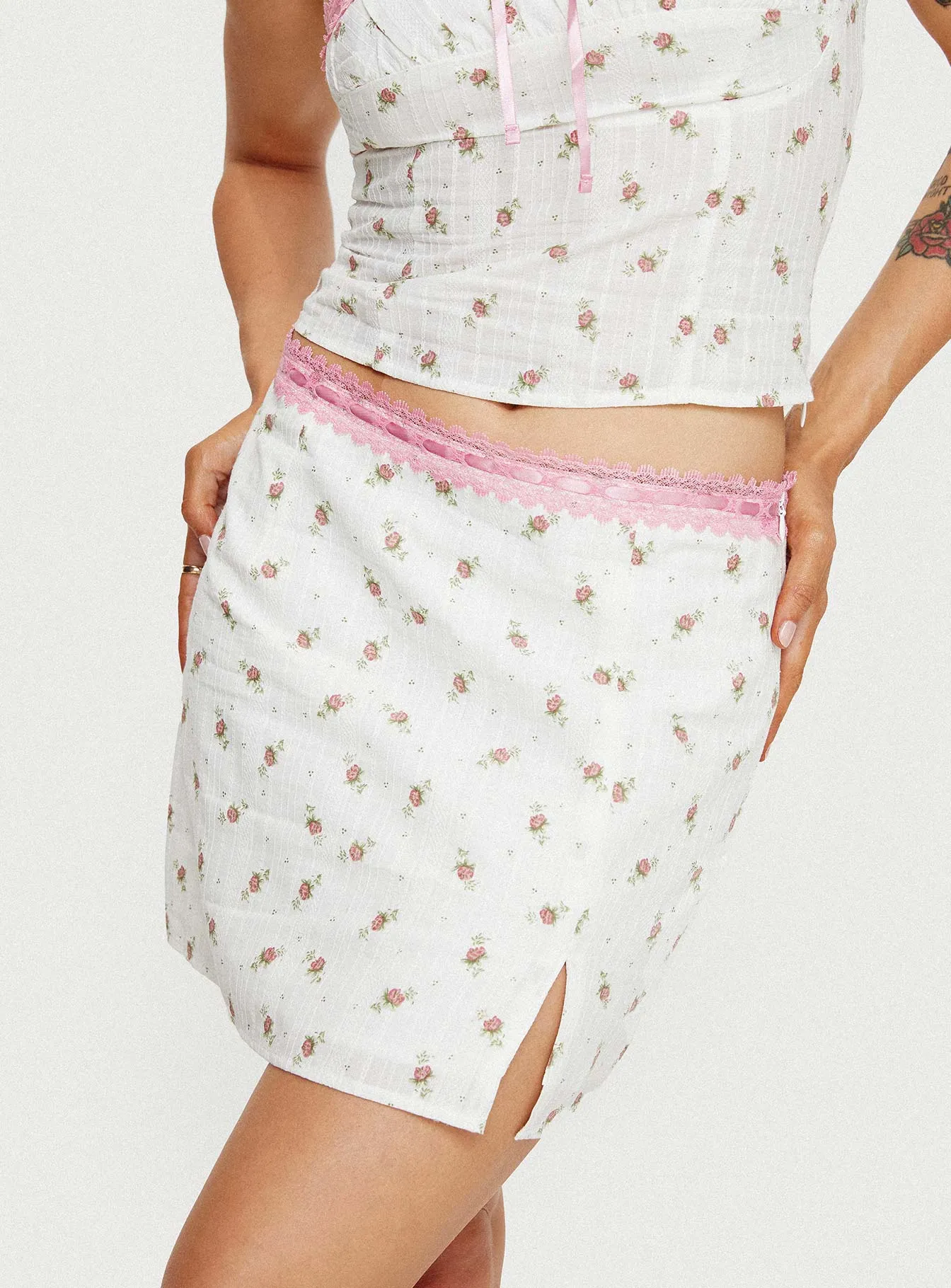 Caitie Mini Skirt White Floral