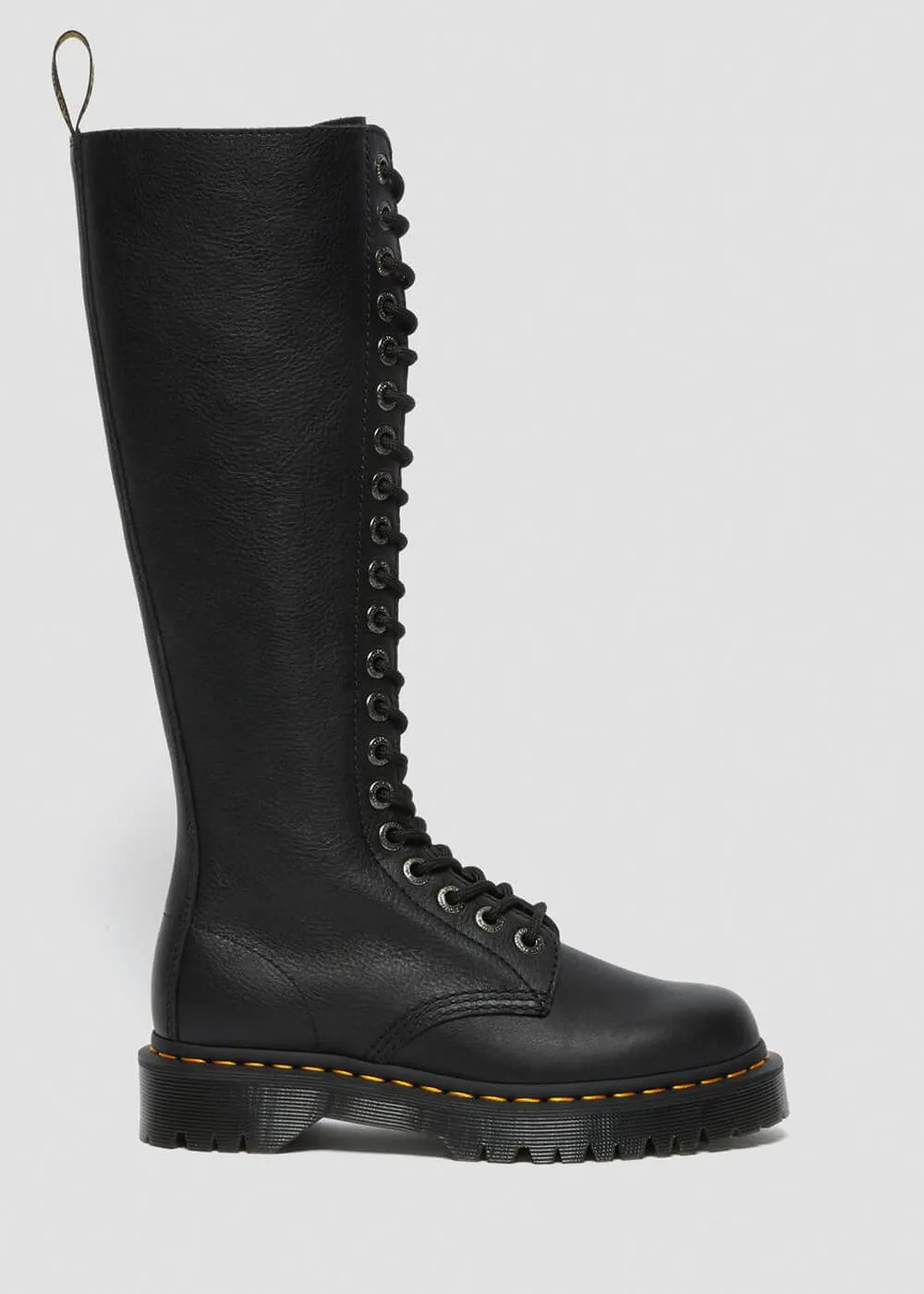 Dr. Martens 1B60 Bex Pisa 20-Gaats Platform Boots Black